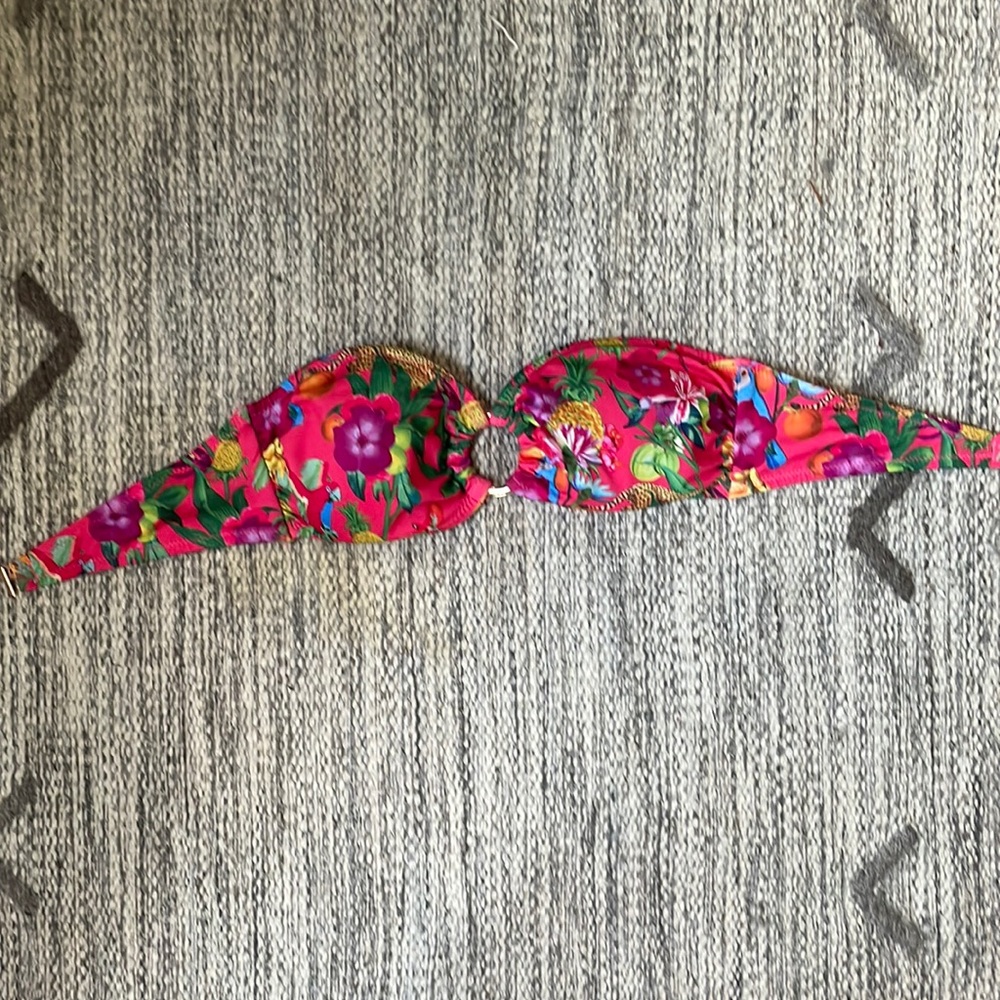 Floral bikini top